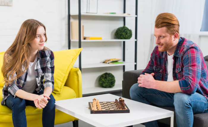 Small Game Strategy on Paired Boards in Game