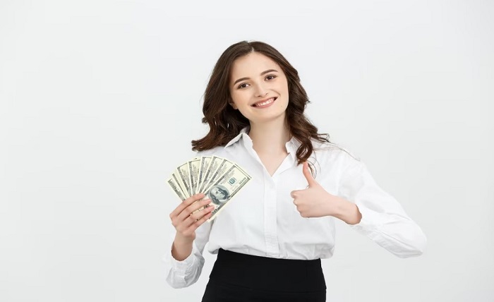 What Keeps Players Engaged in Long Sessions of Online Games