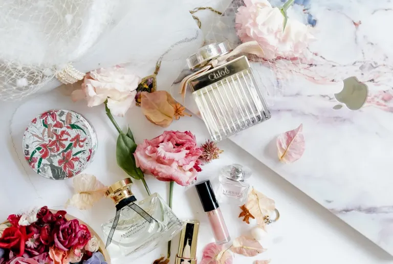 Your Weekend Plans Deserve Better Scents Than Your Workday Rotation